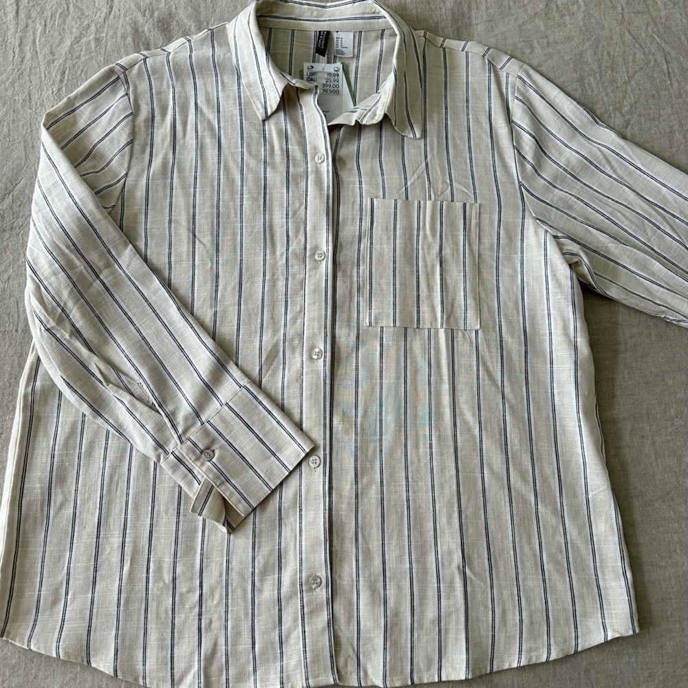 H&M Tan and Blue Button Down Shirt